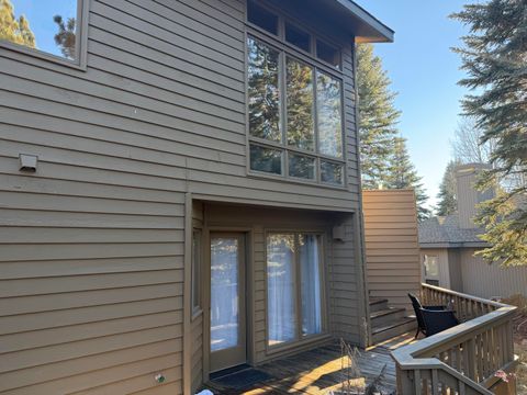 Tiny photo for 17926 Playoff Lane #3, Sunriver, OR 97707 (MLS # 220213891)