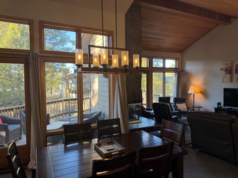 Tiny photo for 17926 Playoff Lane #3, Sunriver, OR 97707 (MLS # 220213891)