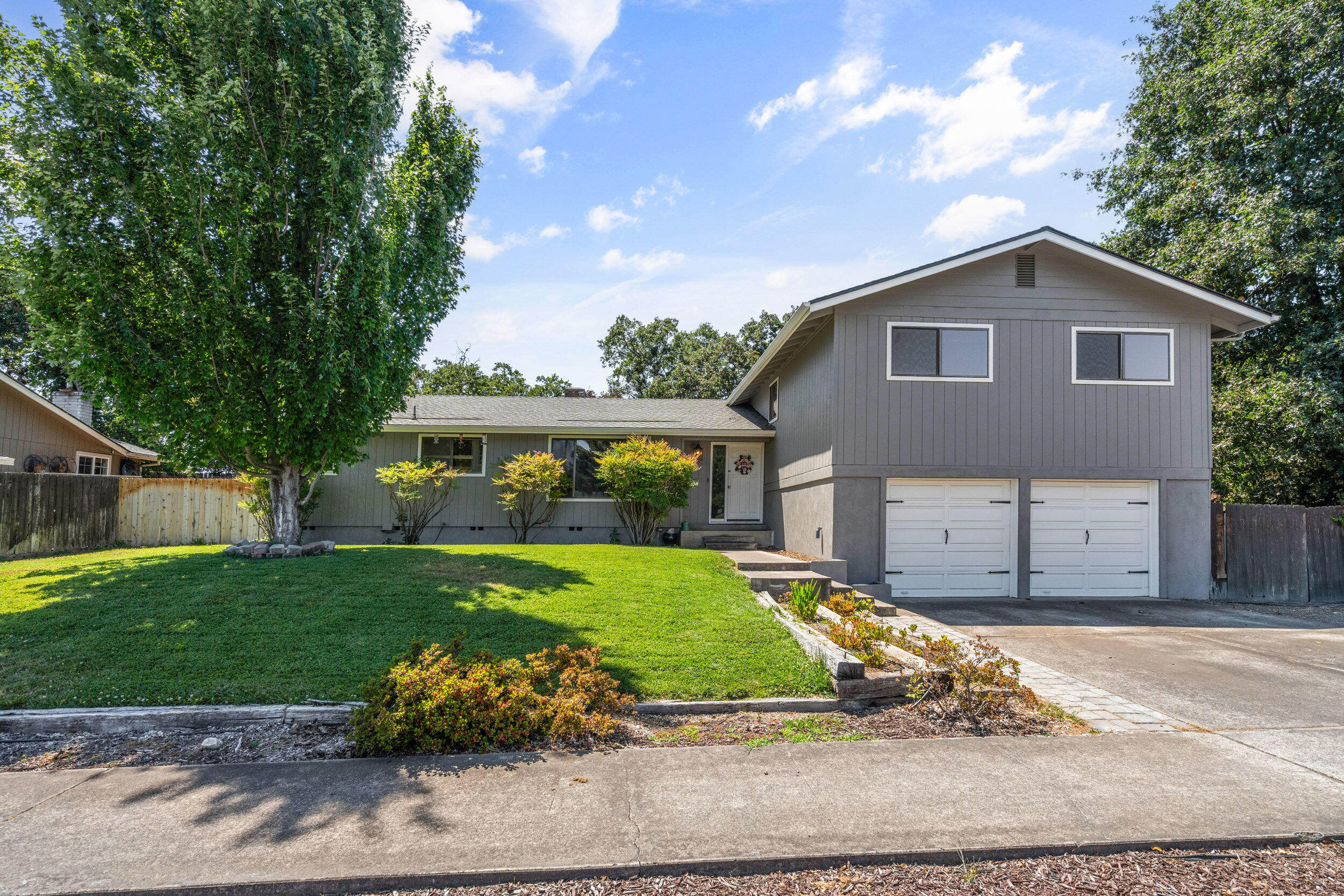 Country Club Meadows Unit No 2 - Residential