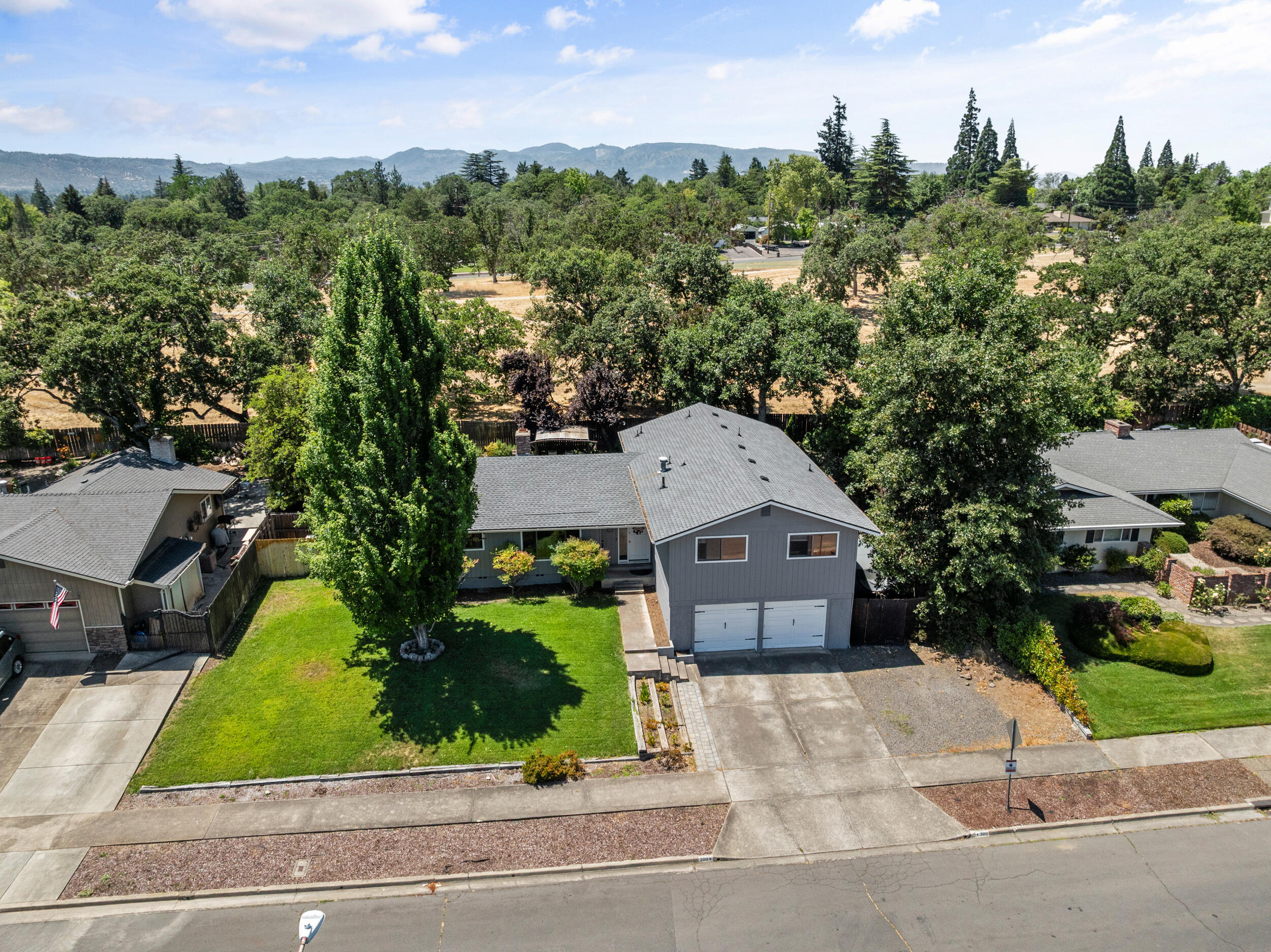 Country Club Meadows Unit No 2 - Residential