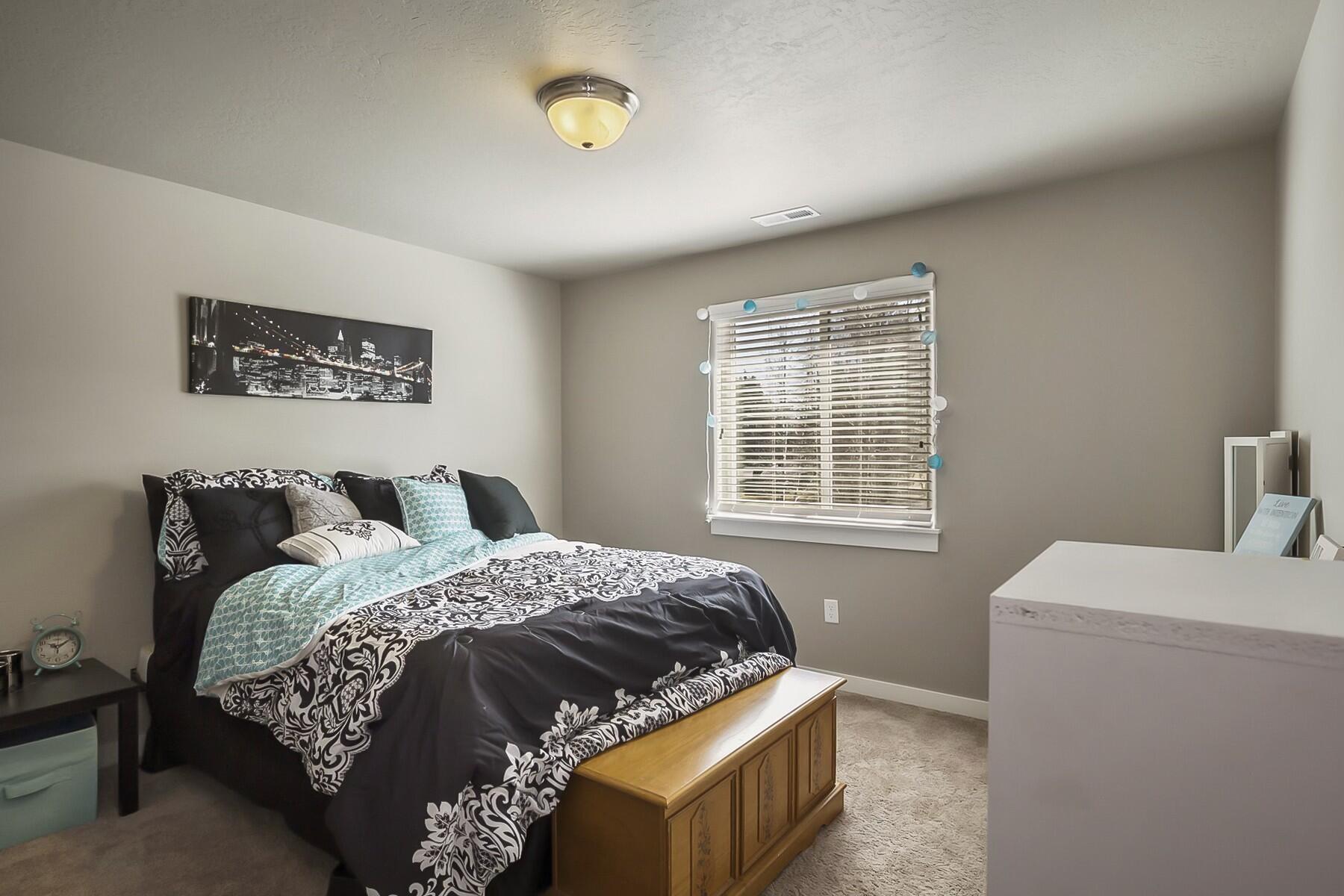 Eagle Crossing - Residential