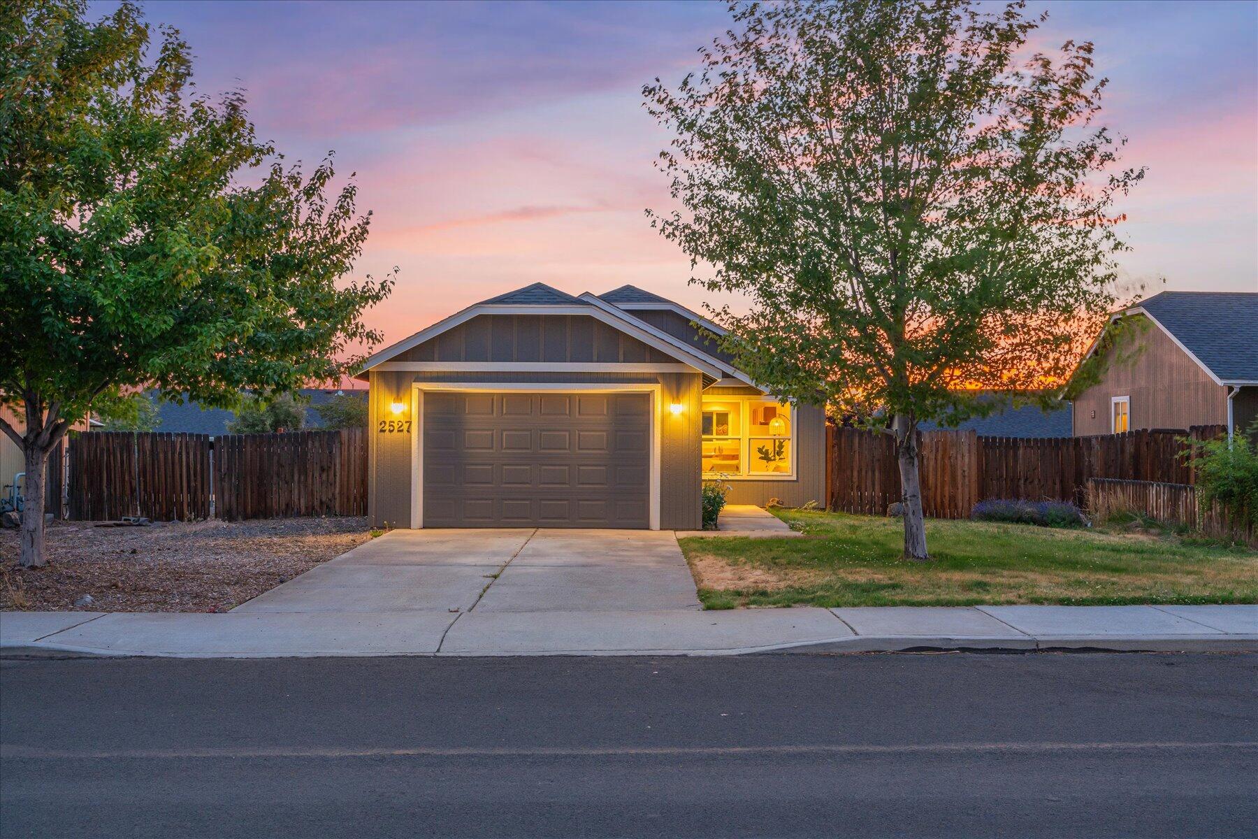 Vista Dorado - Residential