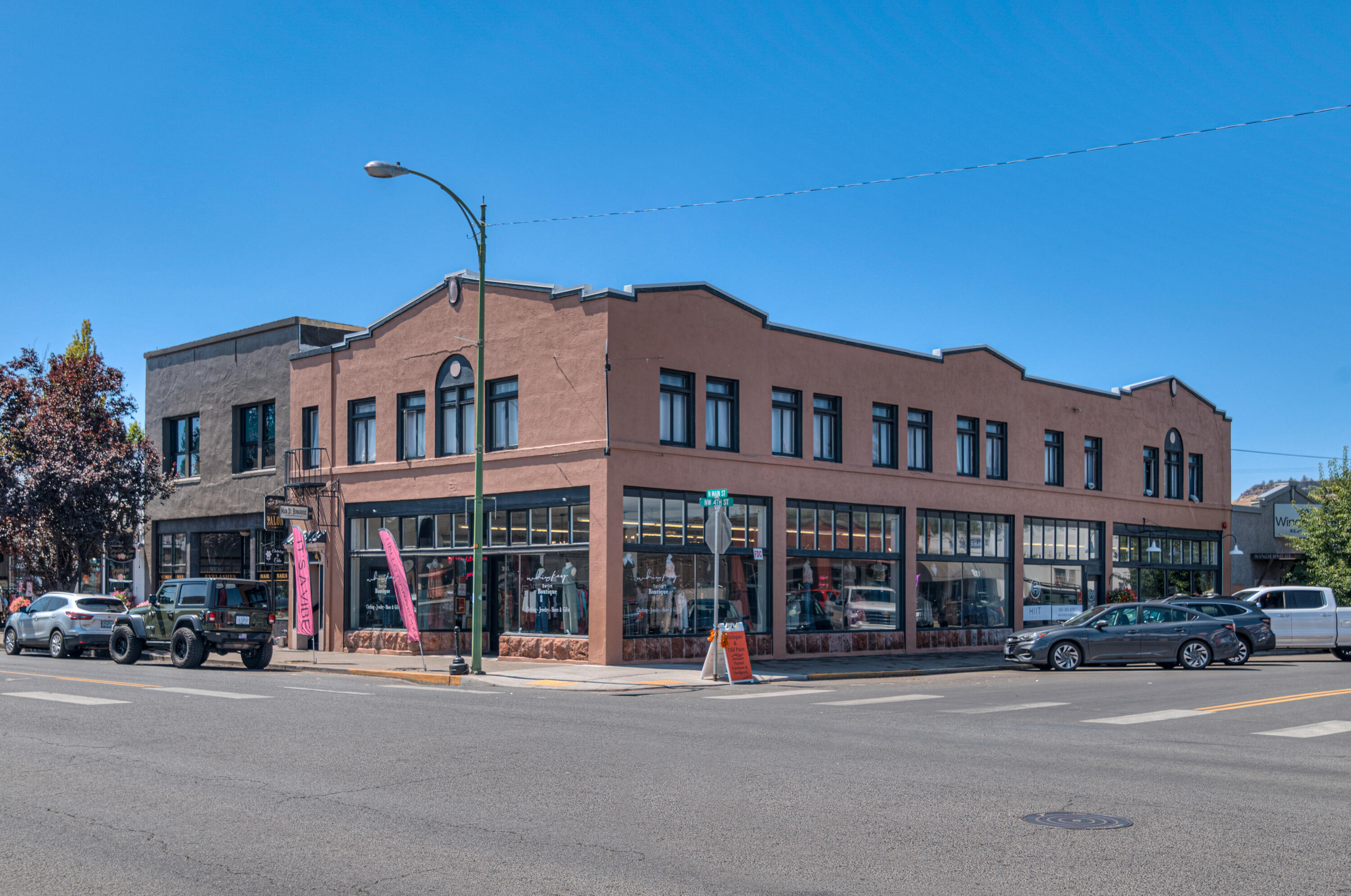 395 N Main Street