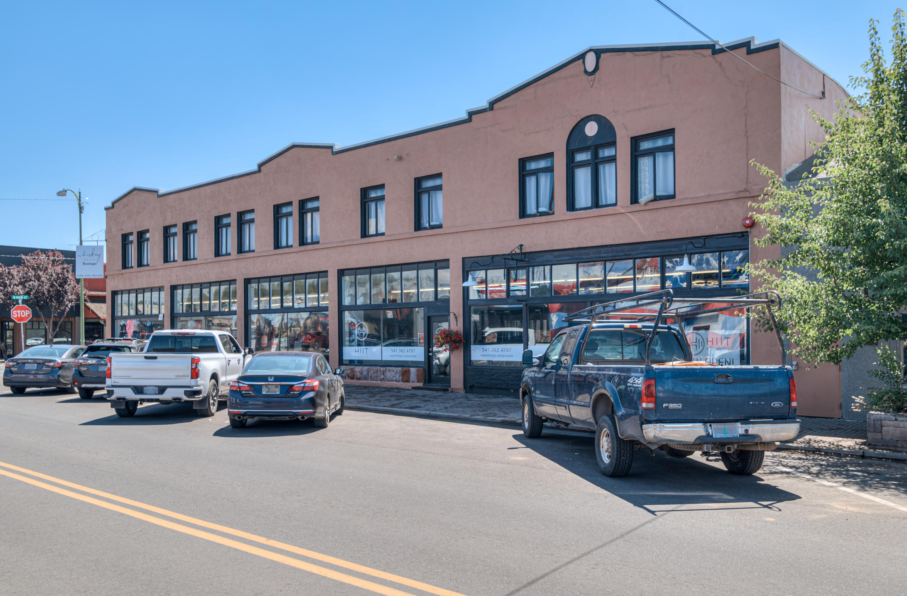 395 N Main Street