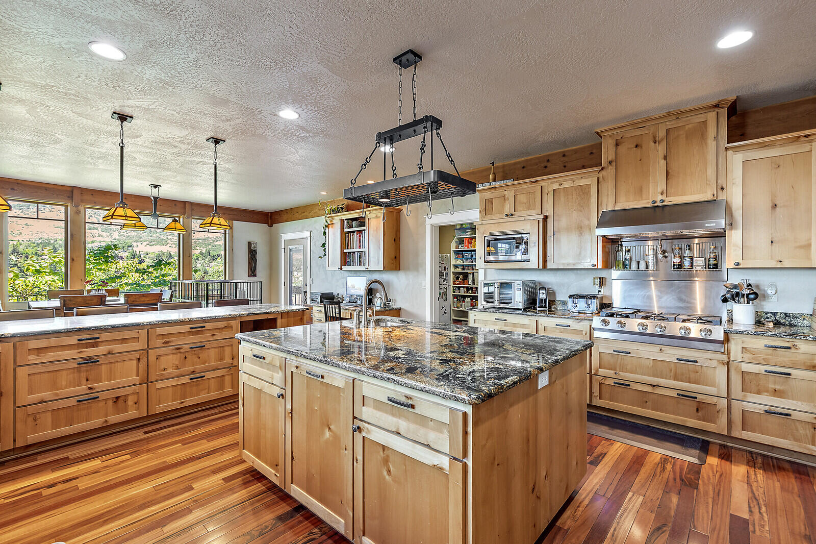 Crystal Heights Phases I &II - Residential