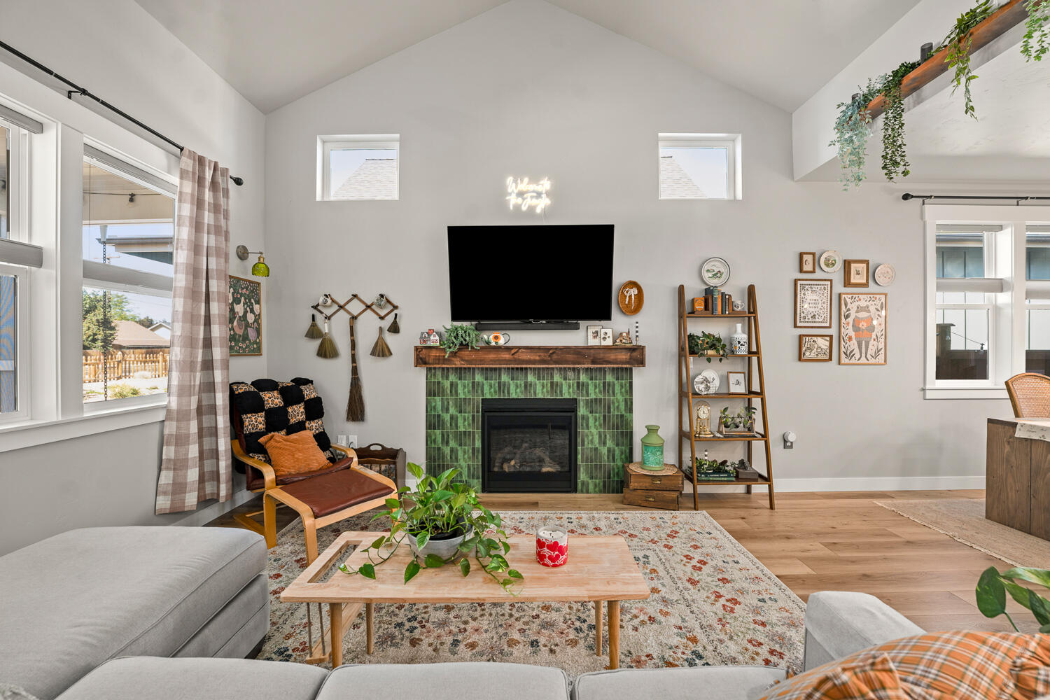 Canyon Rim Village - Residential