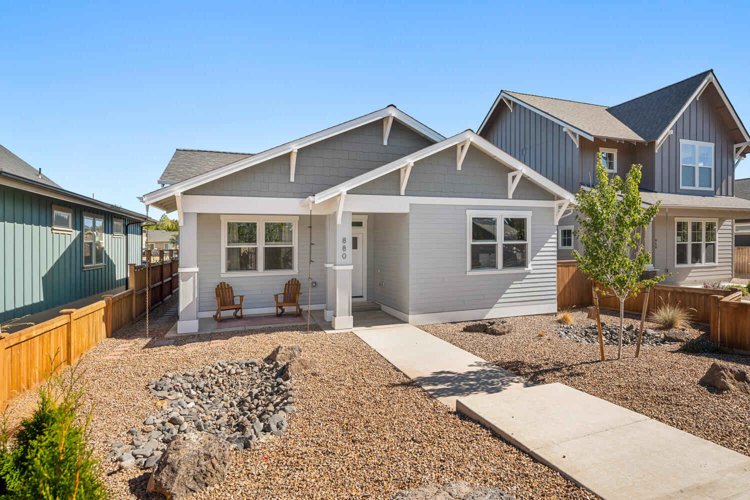 880 NW 19th Street