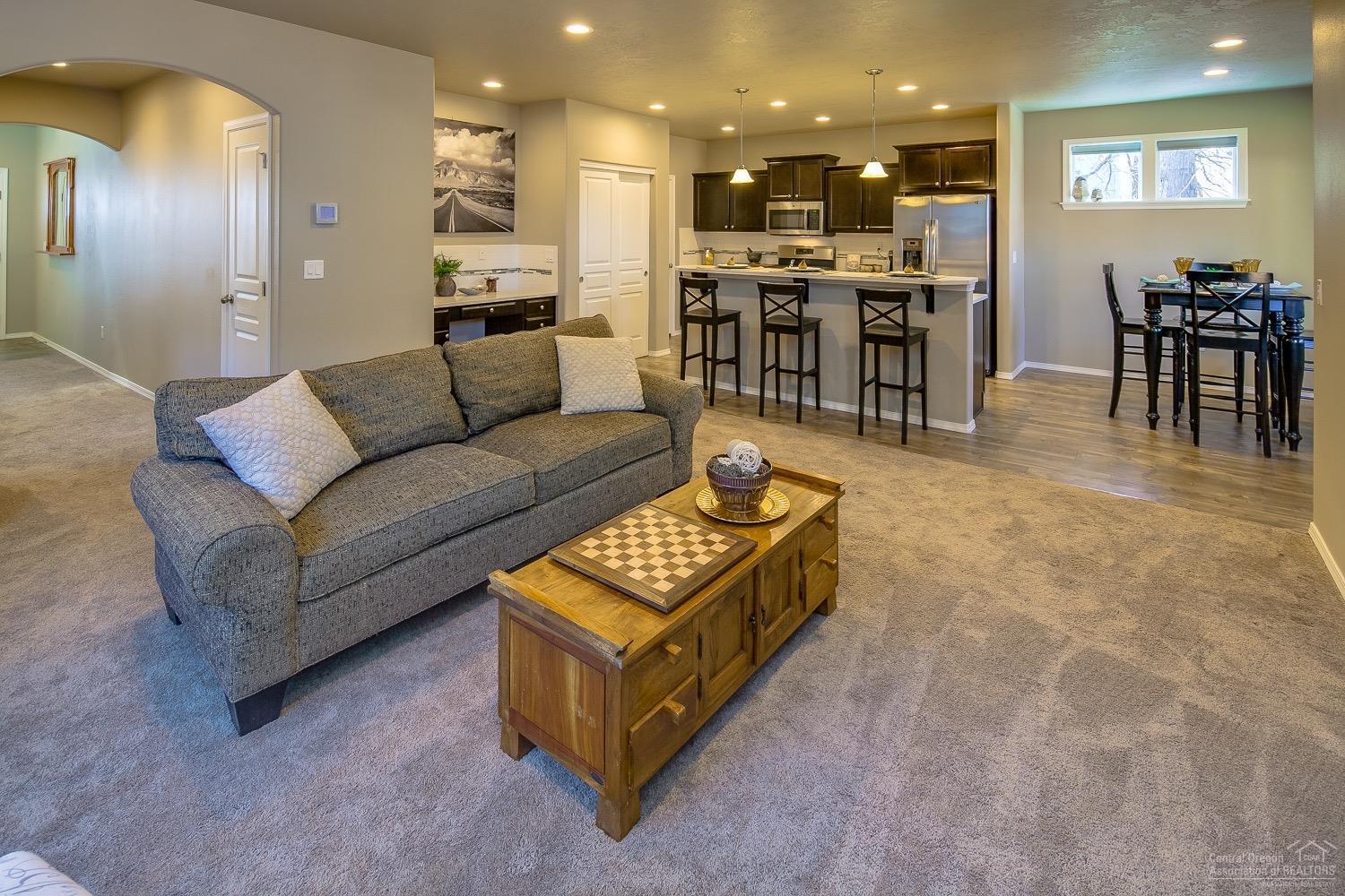 Pettigrew Place - Residential