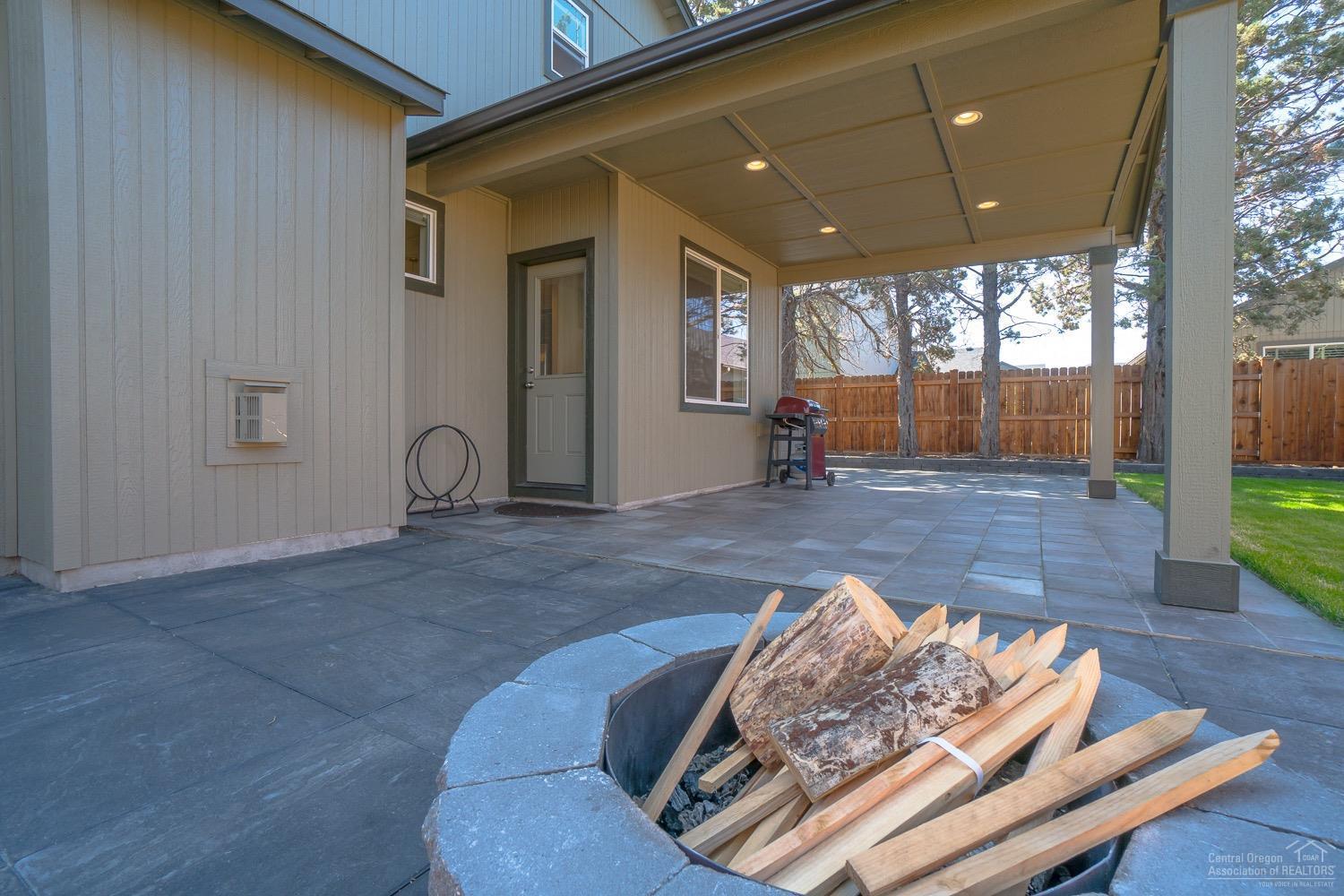 Pettigrew Place - Residential