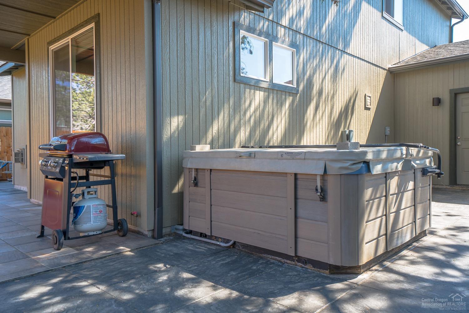 Pettigrew Place - Residential