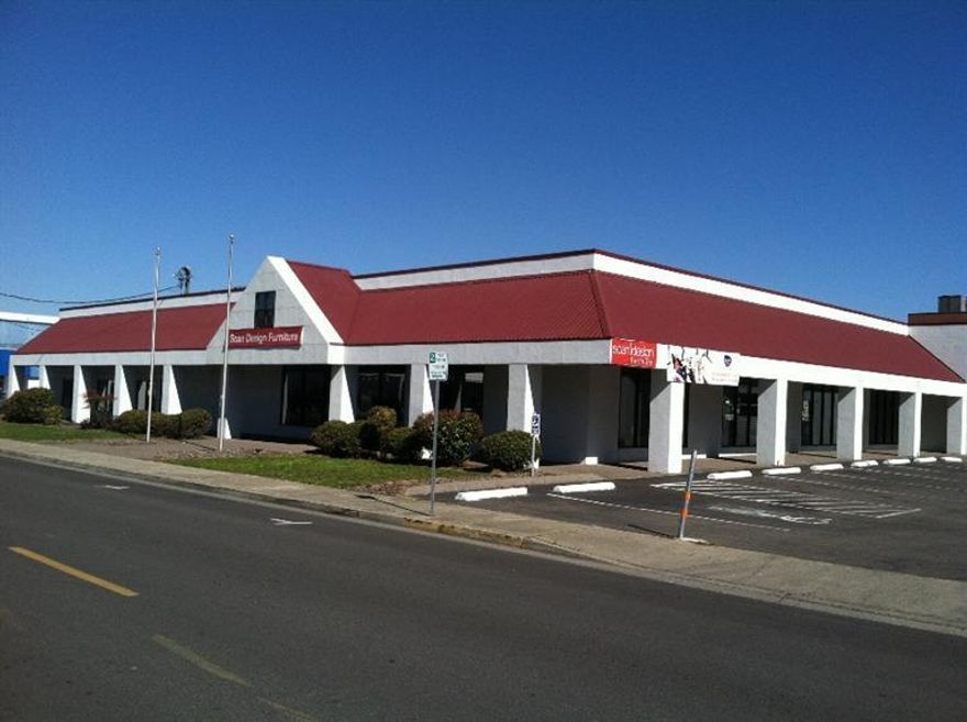 Now Available - Owner Financing!! First-class retail/office space located in the Heart of Downtown Medford. 24,332 sf, off-street parking, 12,583 sf of showroom/office, 7,452 sf of mezzanine, and 4,292 sf of warehouse with overhead door. For sale for $1,200,000.00 or for lease at $9,900.00/month Net 3, with annual CPI rent increases. 5+ year lease preferred. Owner reserves the right to approve tenant and use.