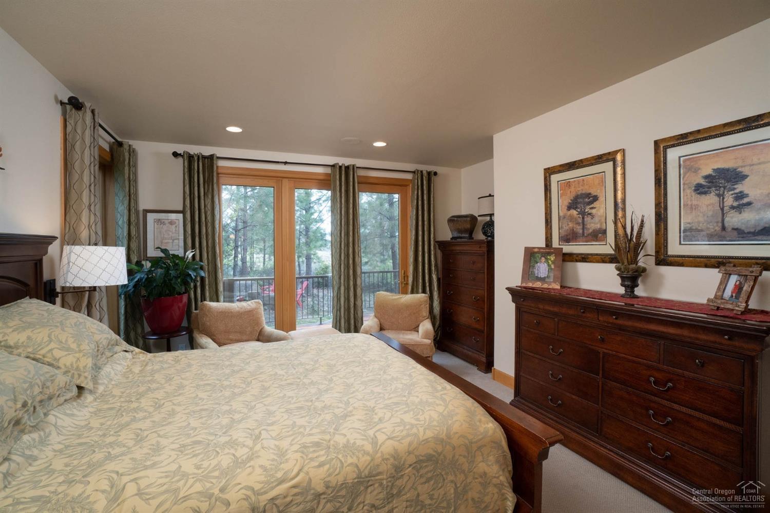 Broken Top - Residential