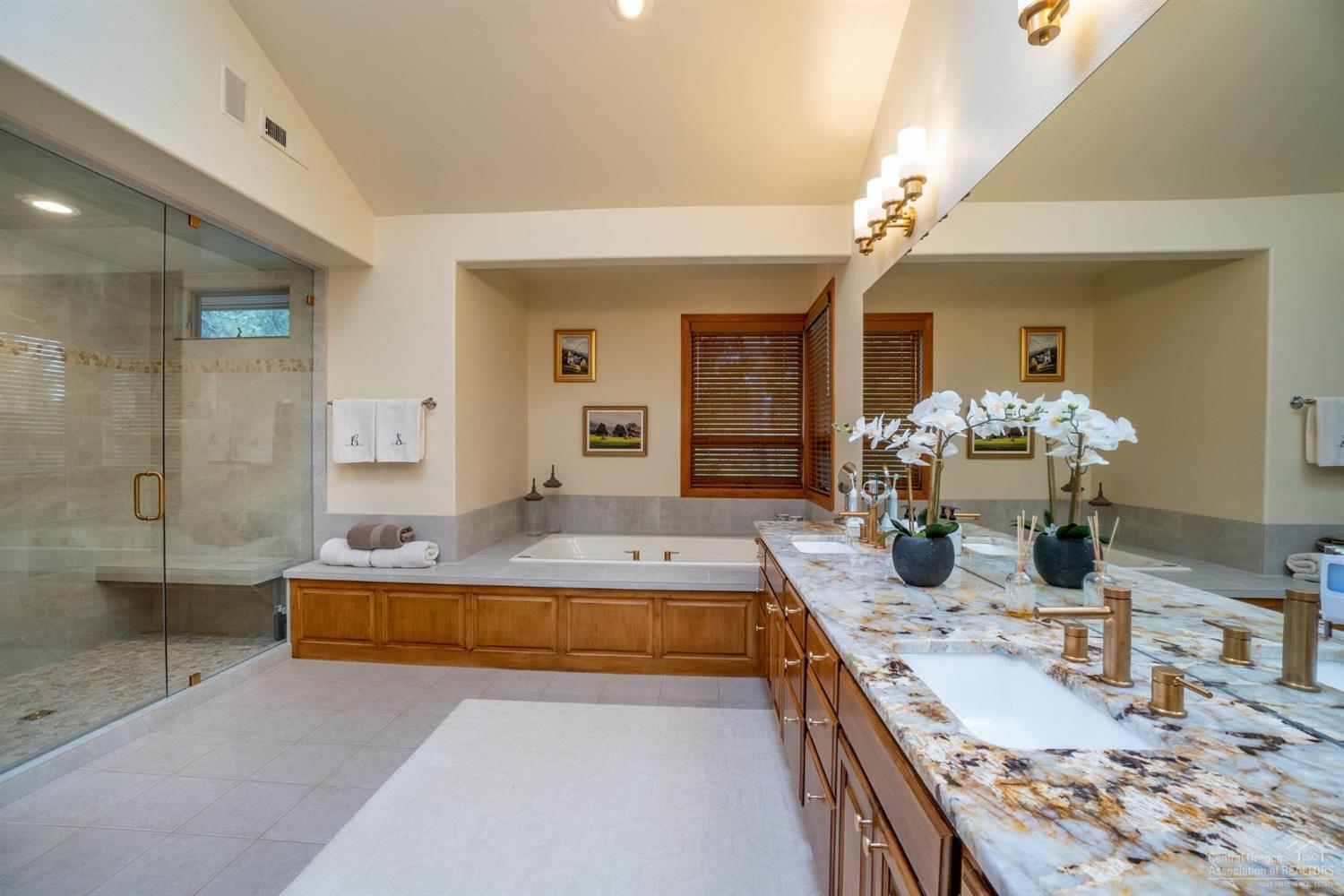 Broken Top - Residential