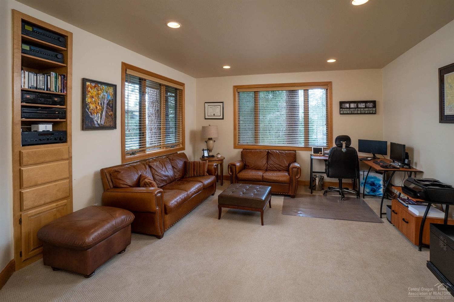 Broken Top - Residential