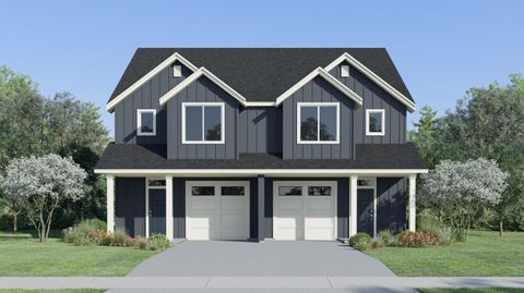 Photo of 3561 NW 7th Street, Redmond, OR 97756 (MLS # 220219601)