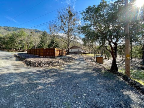 Tiny photo for 5191 Cloverlawn Drive, Grants Pass, OR 97527 (MLS # 220215175)