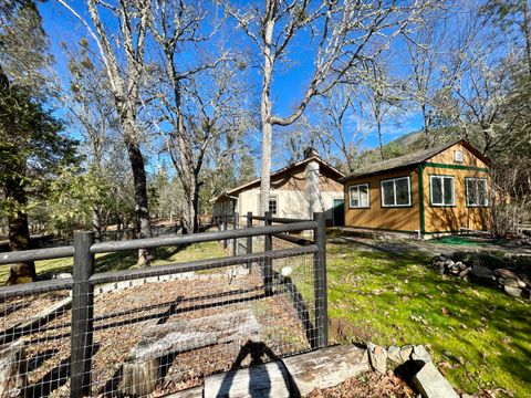 Tiny photo for 5191 Cloverlawn Drive, Grants Pass, OR 97527 (MLS # 220215175)