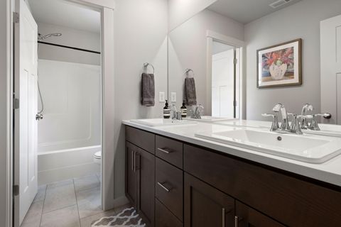 Tiny photo for 63429 Peale Street, Bend, OR 97701 (MLS # 220215874)