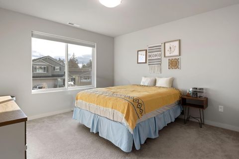 Tiny photo for 63429 Peale Street, Bend, OR 97701 (MLS # 220215874)