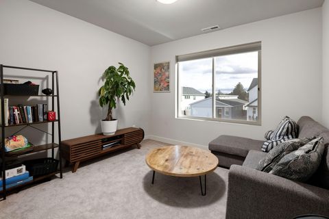 Tiny photo for 63429 Peale Street, Bend, OR 97701 (MLS # 220215874)