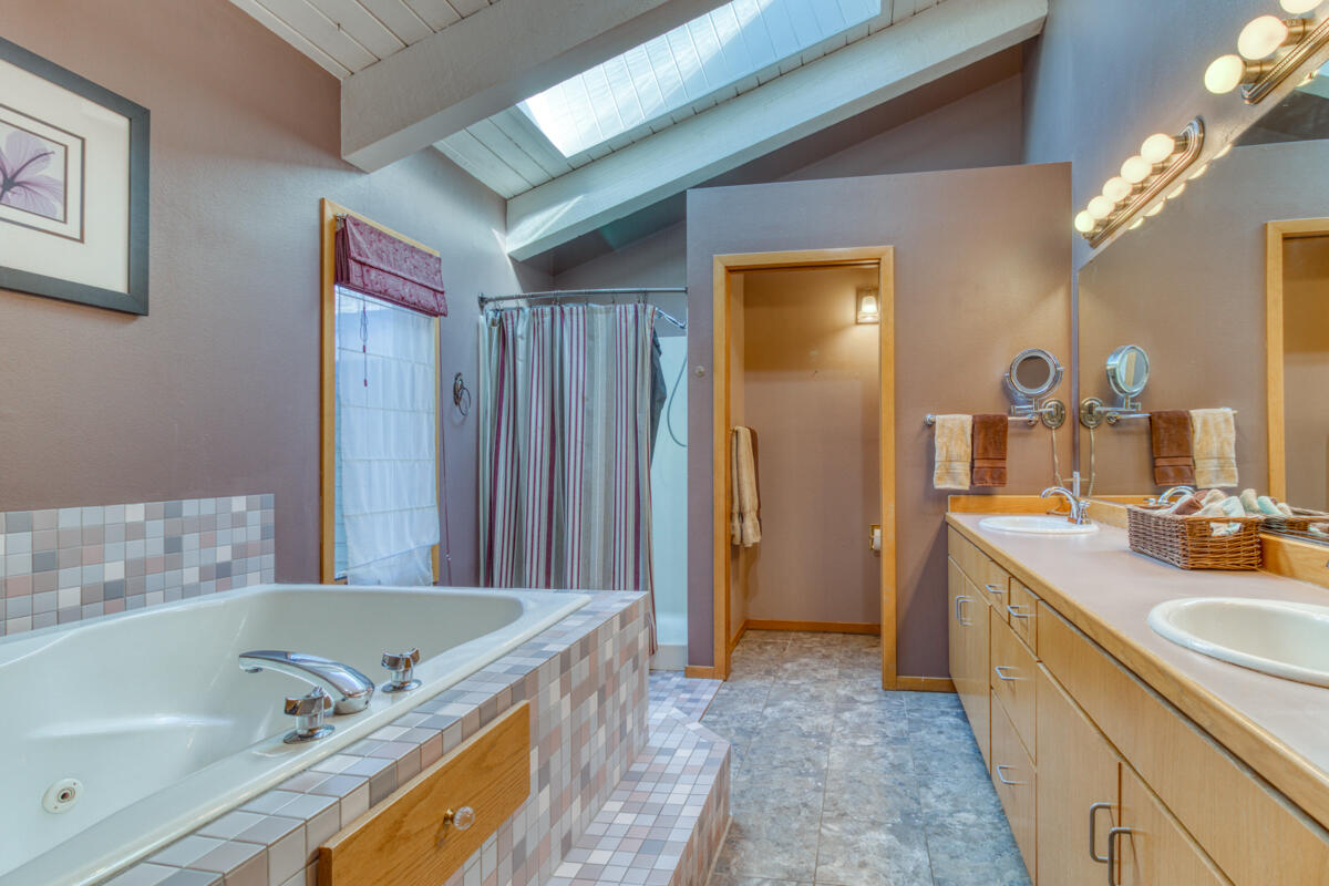 Old Deschutes - Residential