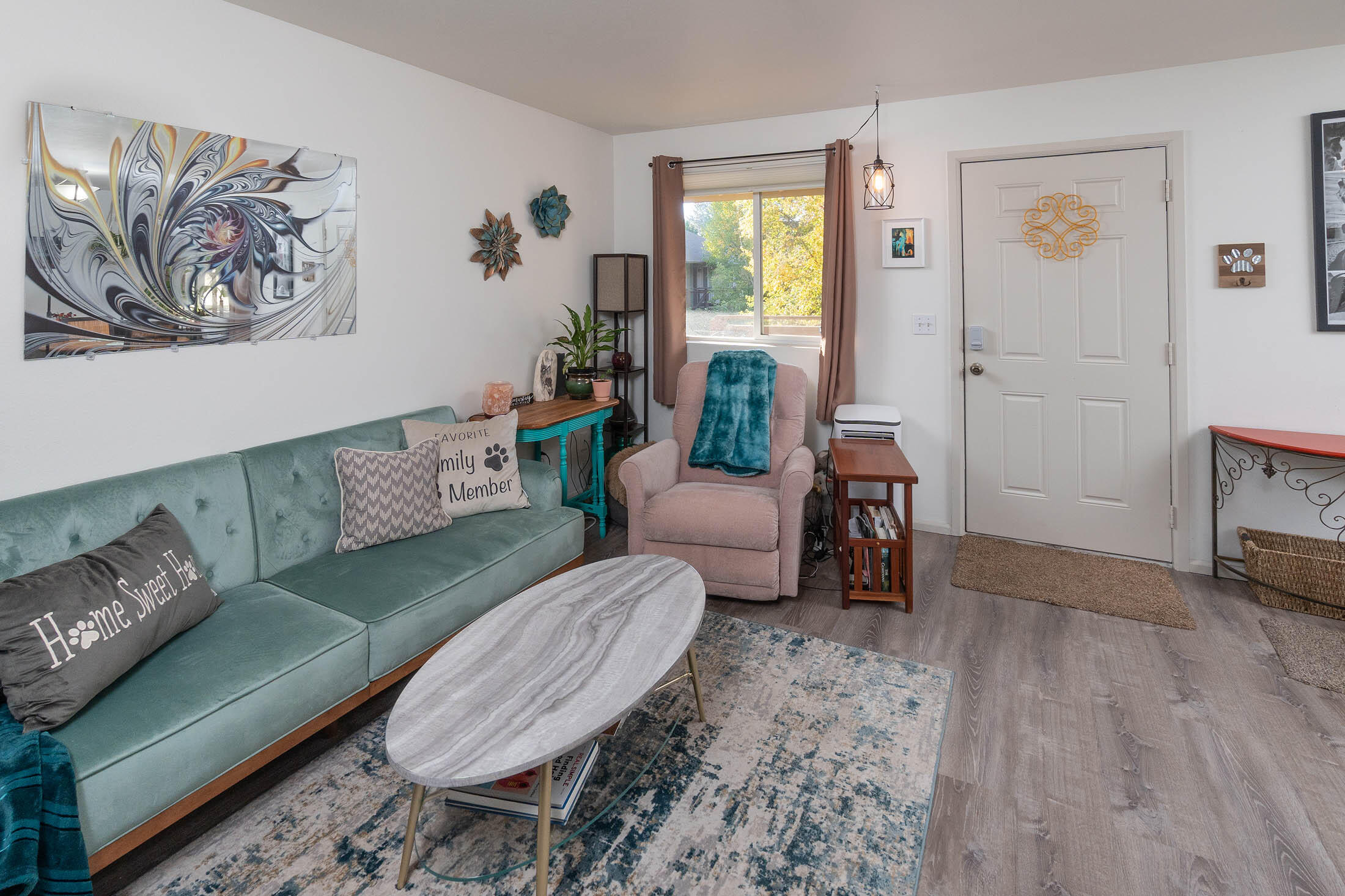 Cascade Courtyard Co - Residential