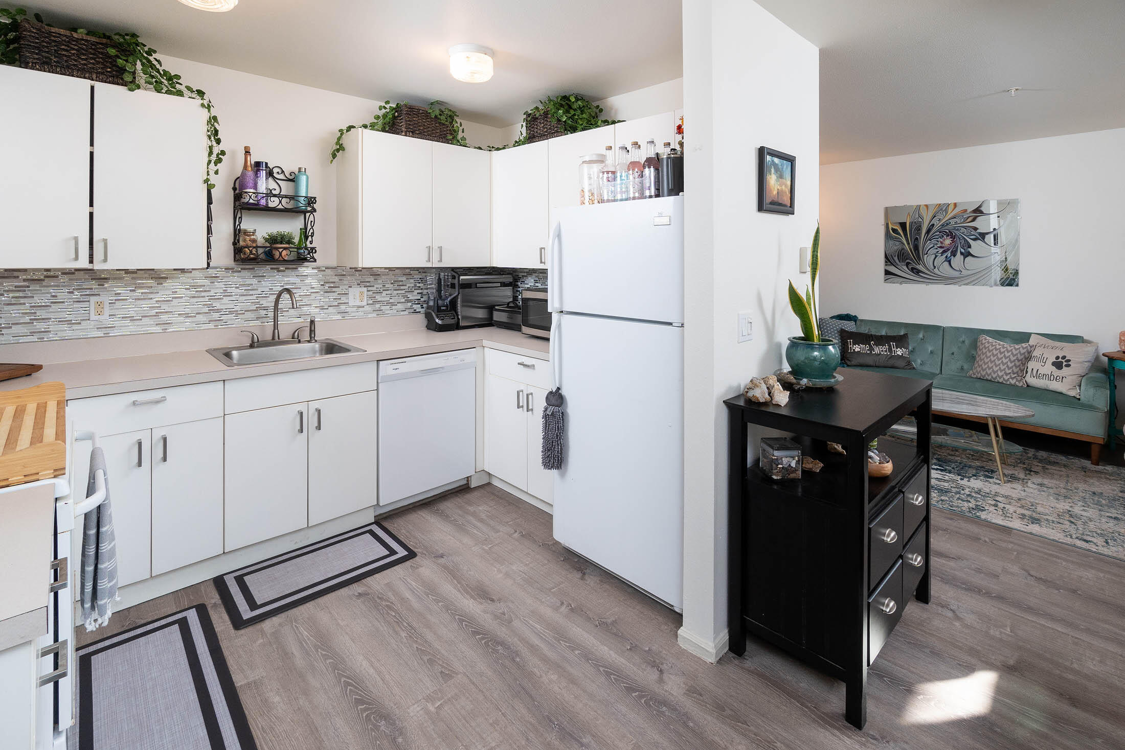 Cascade Courtyard Co - Residential