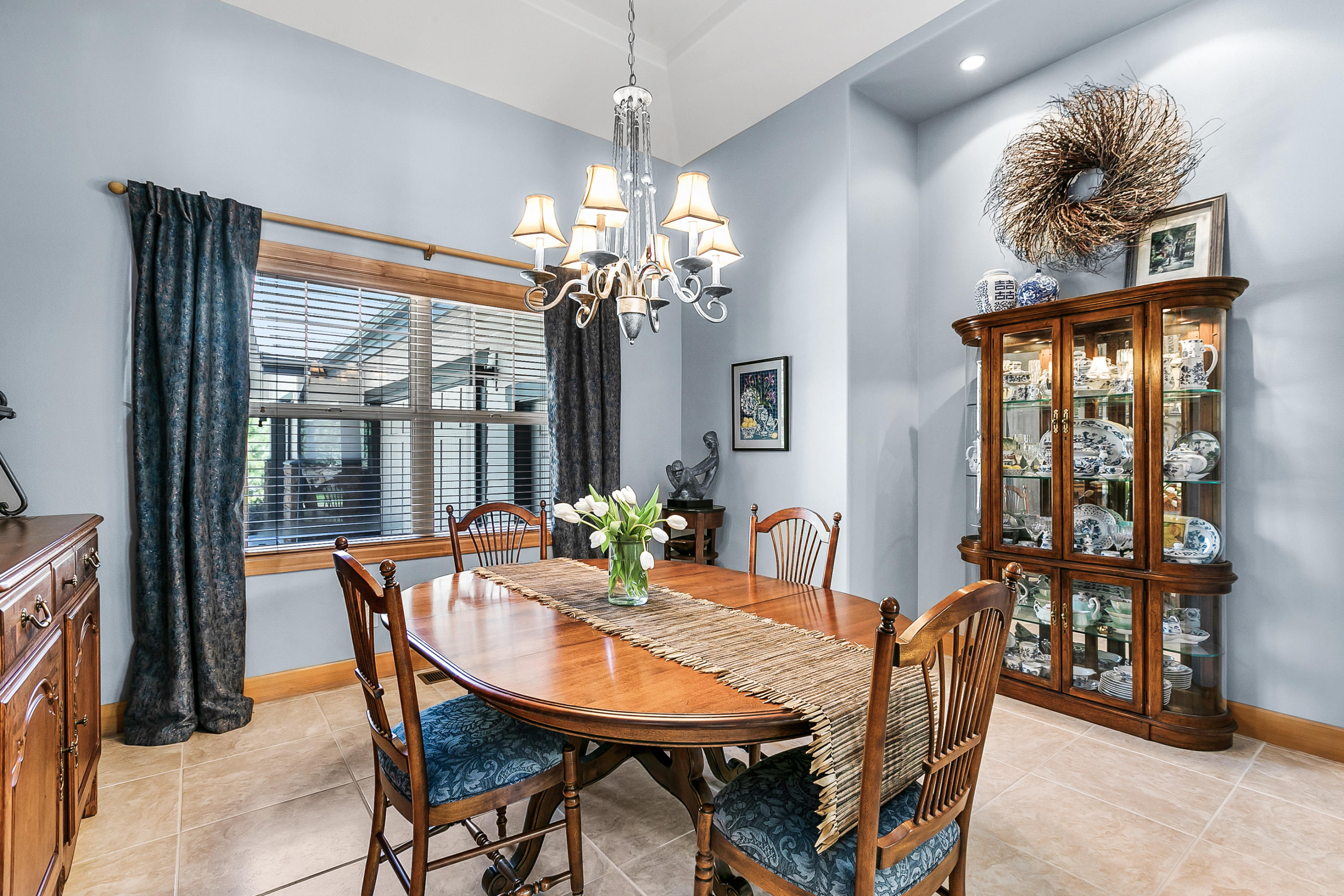 Broken Top - Residential