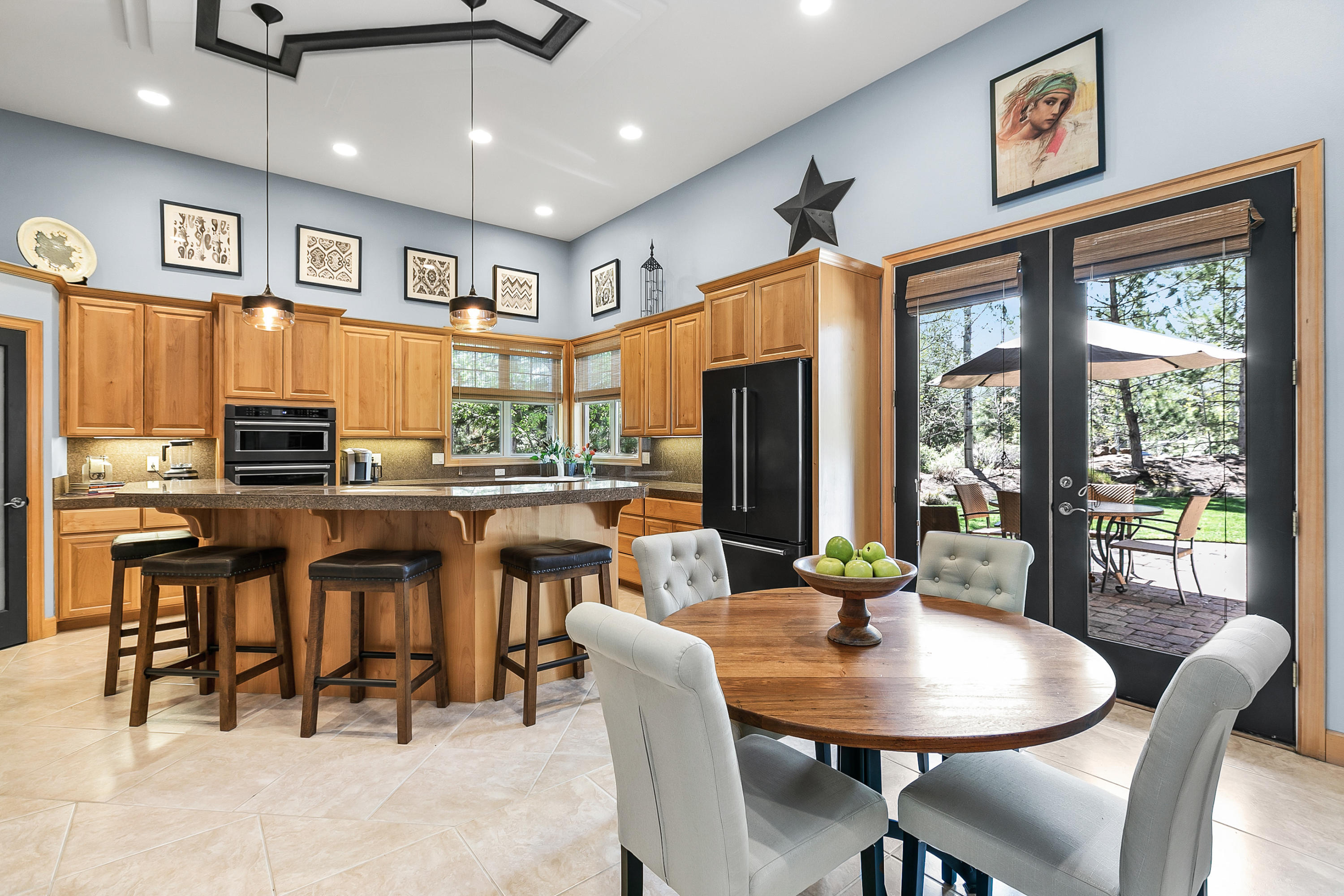 Broken Top - Residential