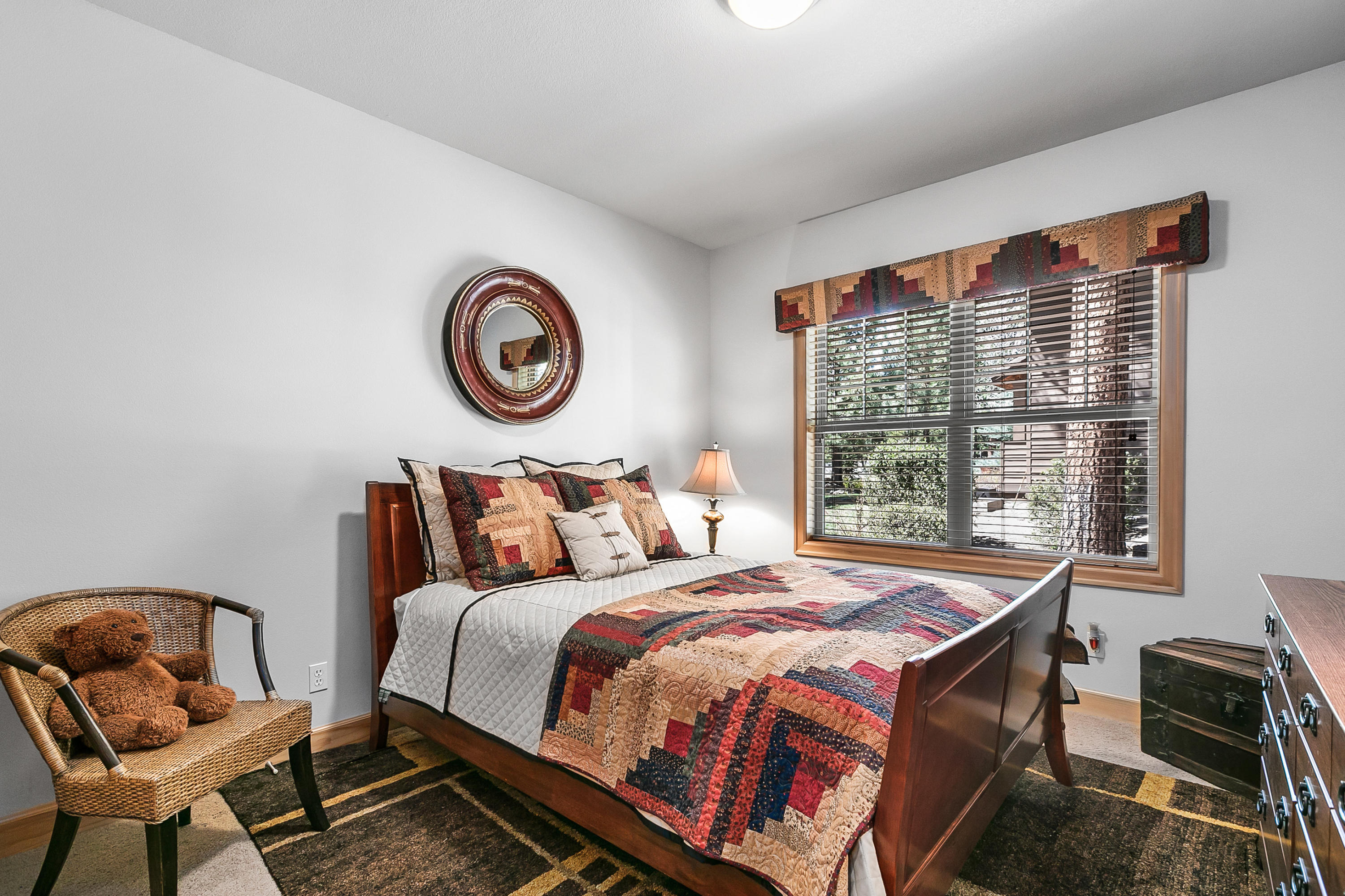 Broken Top - Residential