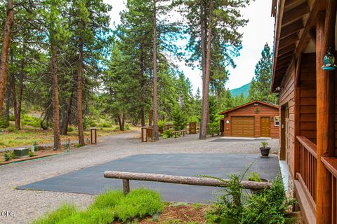 Tiny photo for 11550 Simpson Canyon Road, Klamath Falls, OR 97601 (MLS # 220223729)