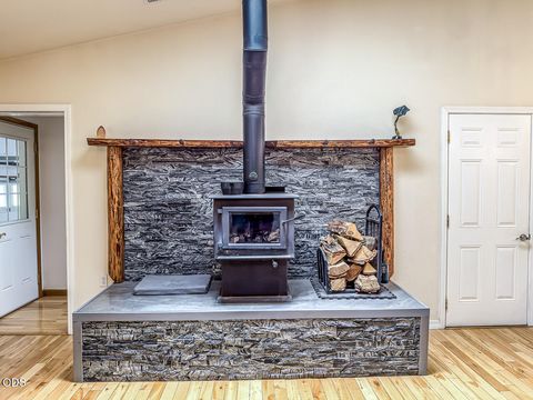 Tiny photo for 11550 Simpson Canyon Road, Klamath Falls, OR 97601 (MLS # 220223729)
