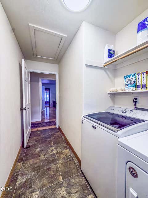 Tiny photo for 11550 Simpson Canyon Road, Klamath Falls, OR 97601 (MLS # 220223729)