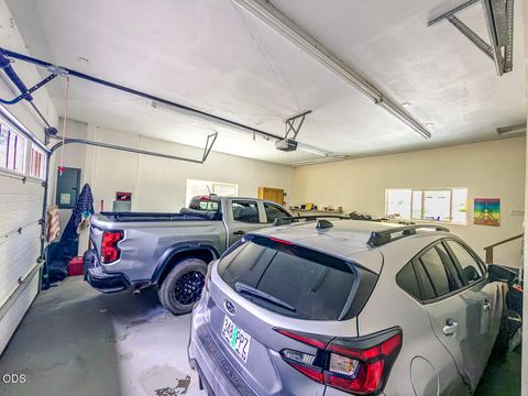 Tiny photo for 11550 Simpson Canyon Road, Klamath Falls, OR 97601 (MLS # 220223729)