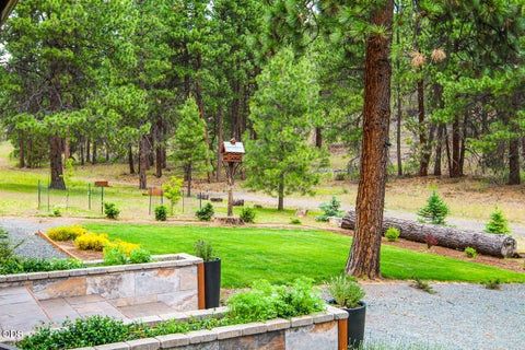 Tiny photo for 11550 Simpson Canyon Road, Klamath Falls, OR 97601 (MLS # 220223729)