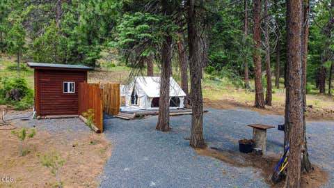 Tiny photo for 11550 Simpson Canyon Road, Klamath Falls, OR 97601 (MLS # 220223729)