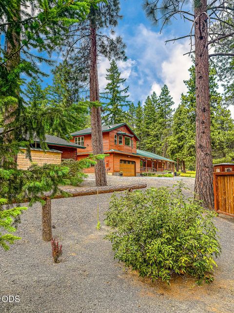 Tiny photo for 11550 Simpson Canyon Road, Klamath Falls, OR 97601 (MLS # 220223729)
