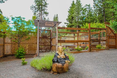 Tiny photo for 11550 Simpson Canyon Road, Klamath Falls, OR 97601 (MLS # 220223729)