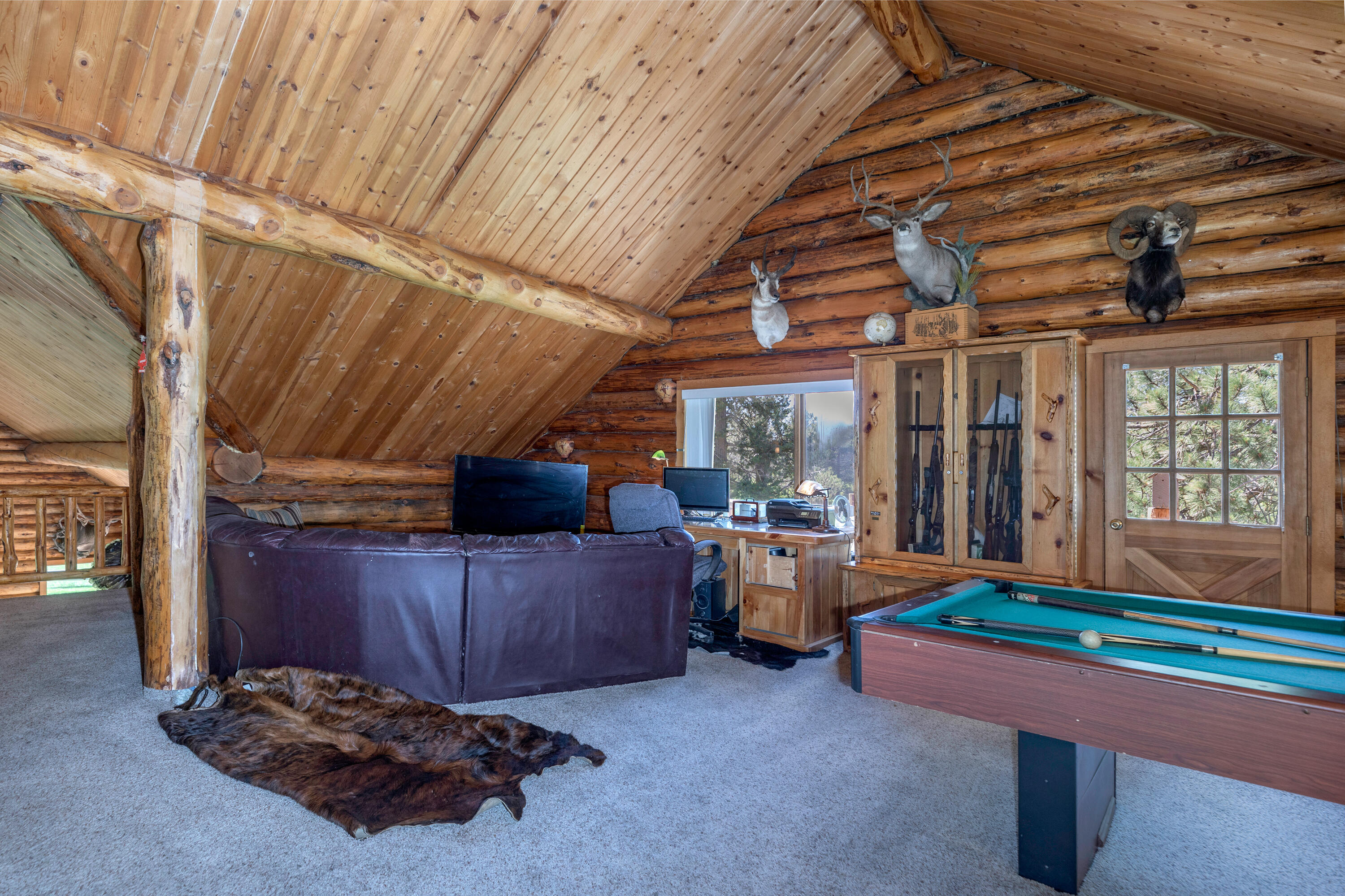 Wagon Trail Acreages - Residential