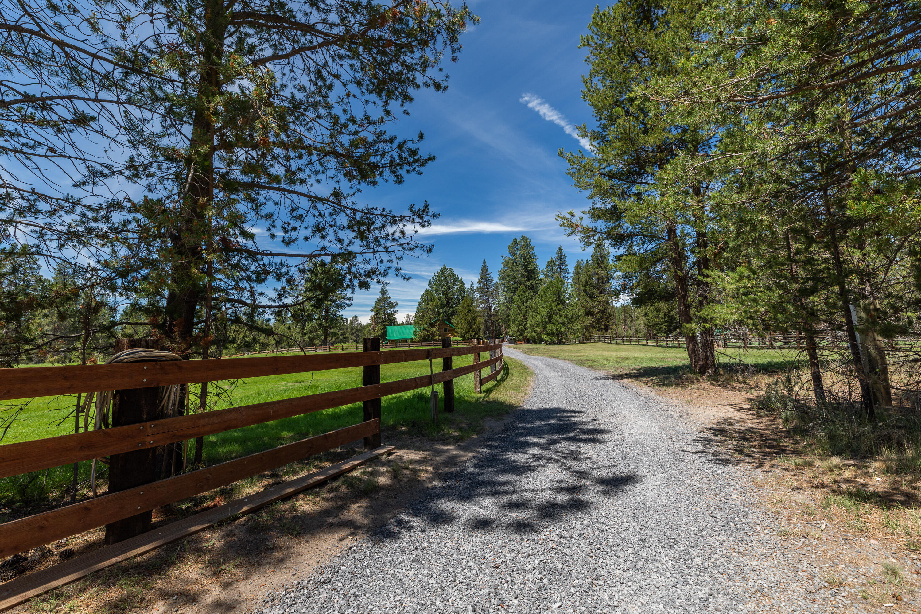 Wagon Trail Acreages - Residential