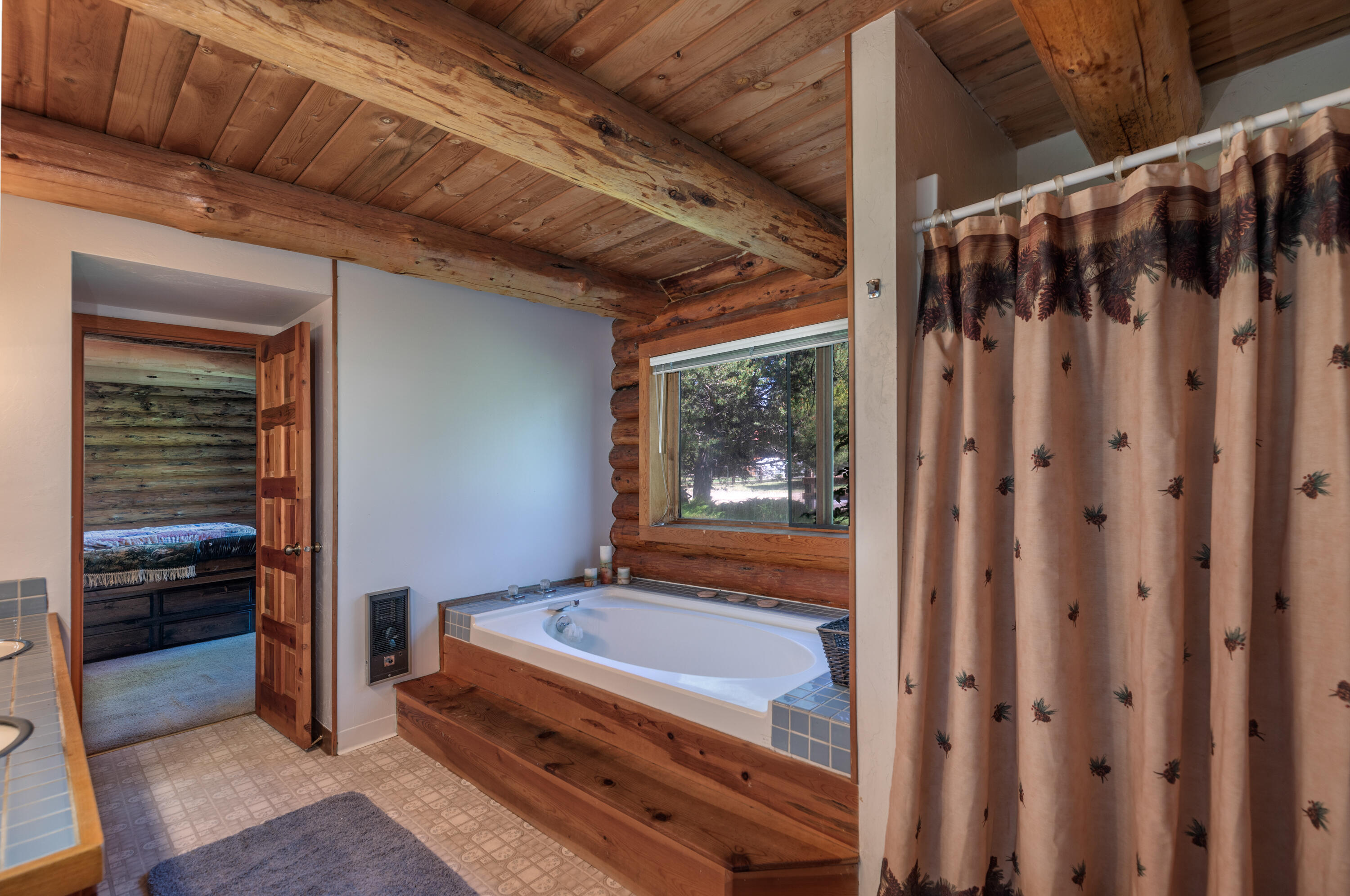 Wagon Trail Acreages - Residential