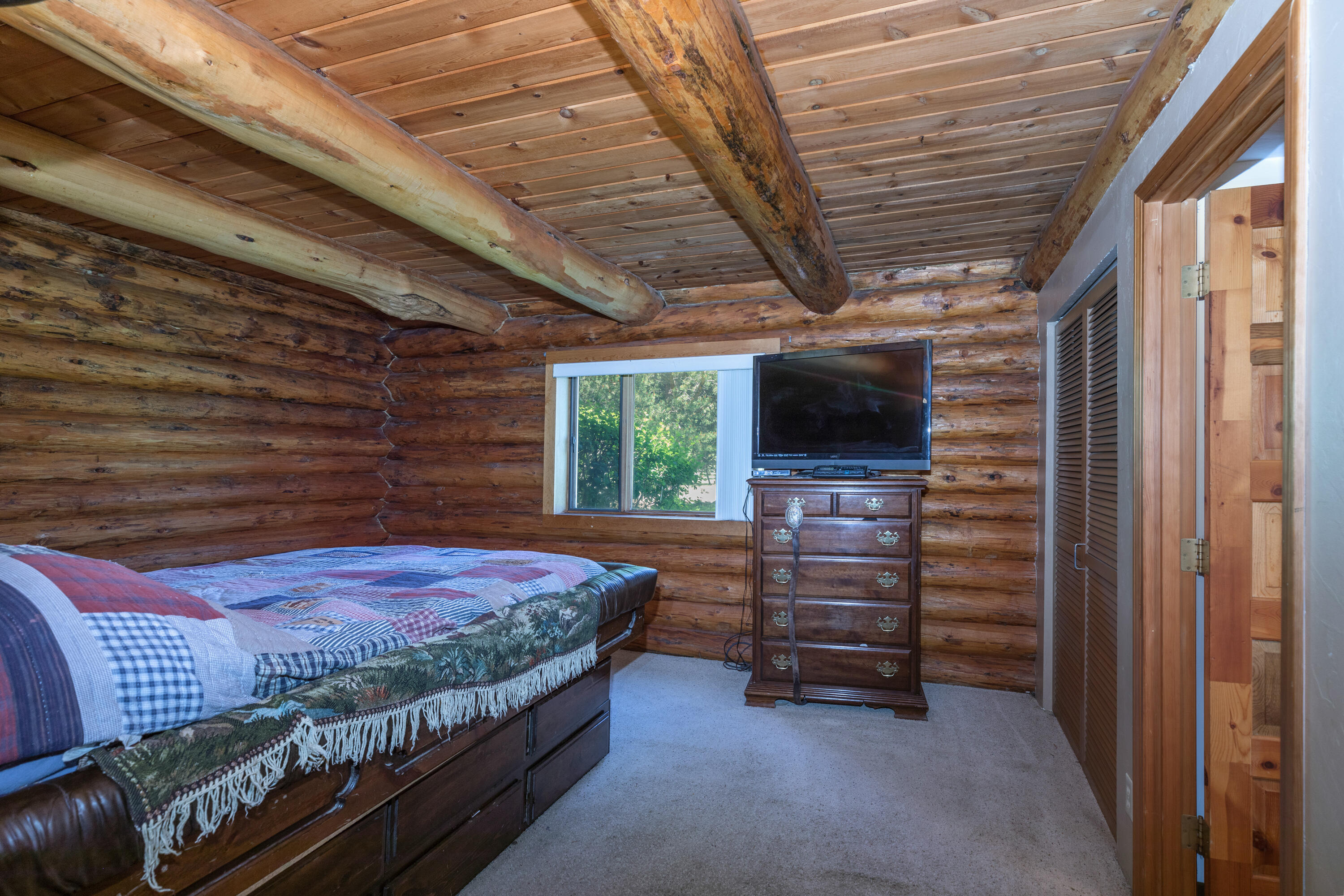 Wagon Trail Acreages - Residential