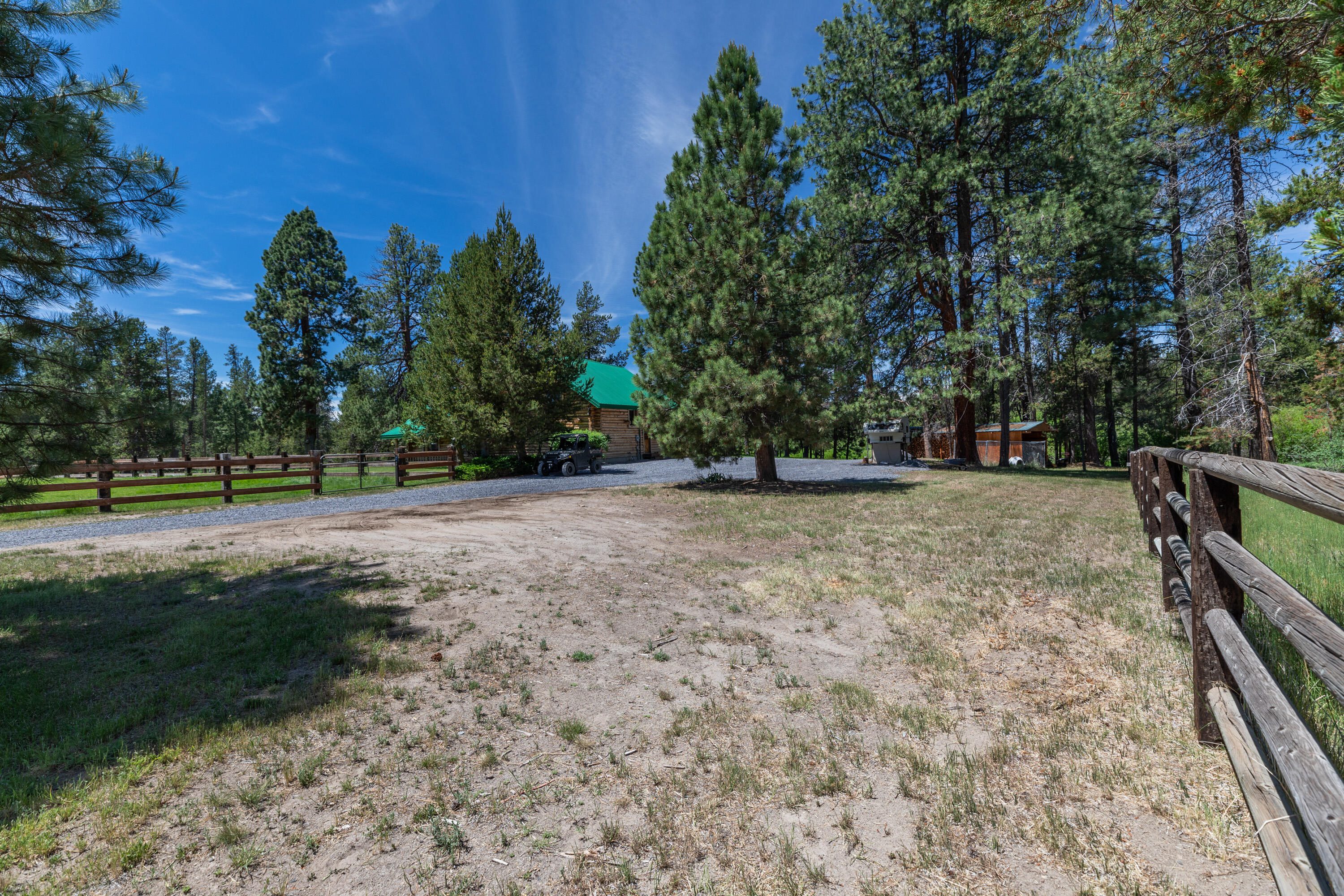 Wagon Trail Acreages - Residential