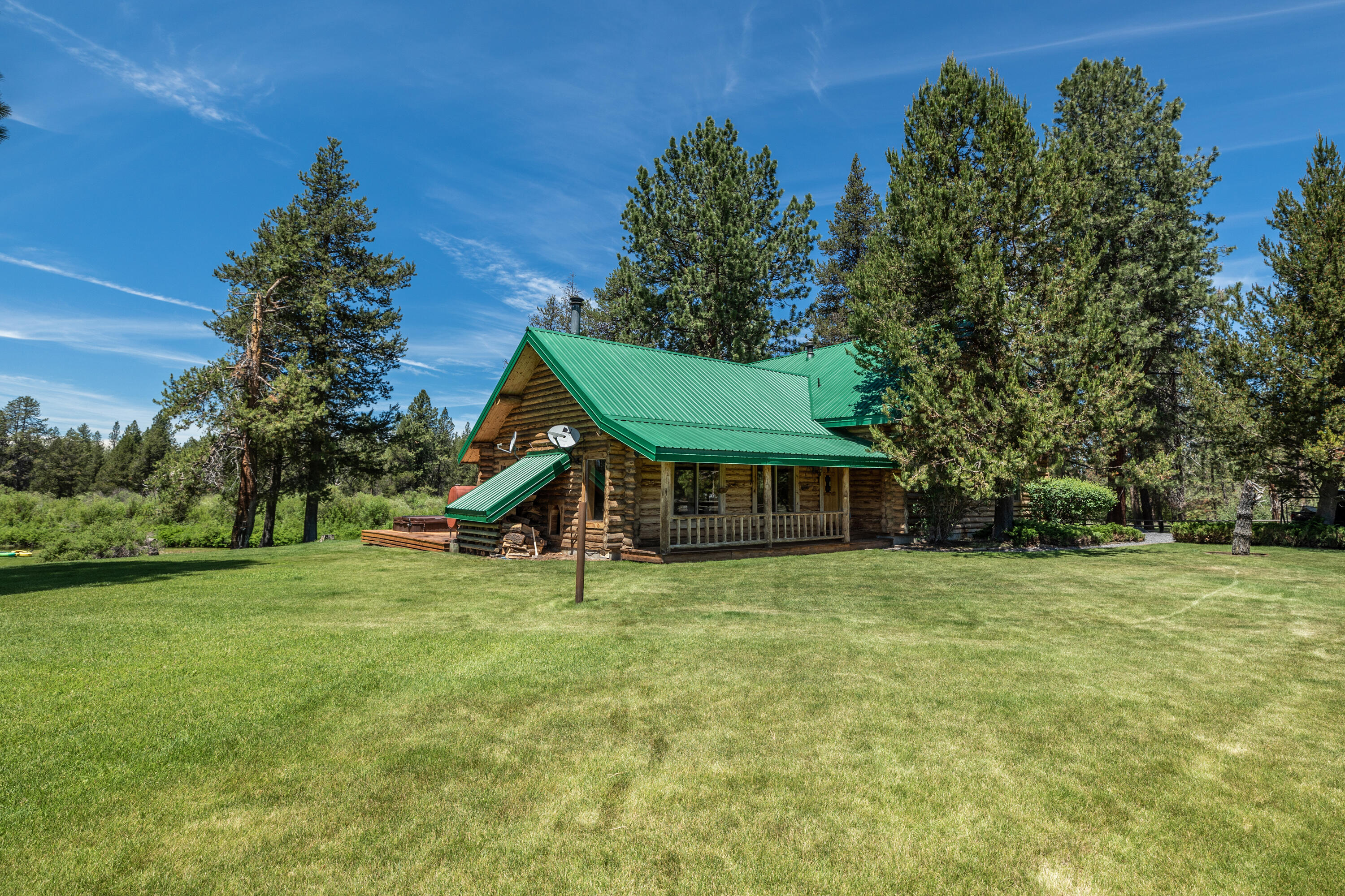 Wagon Trail Acreages - Residential