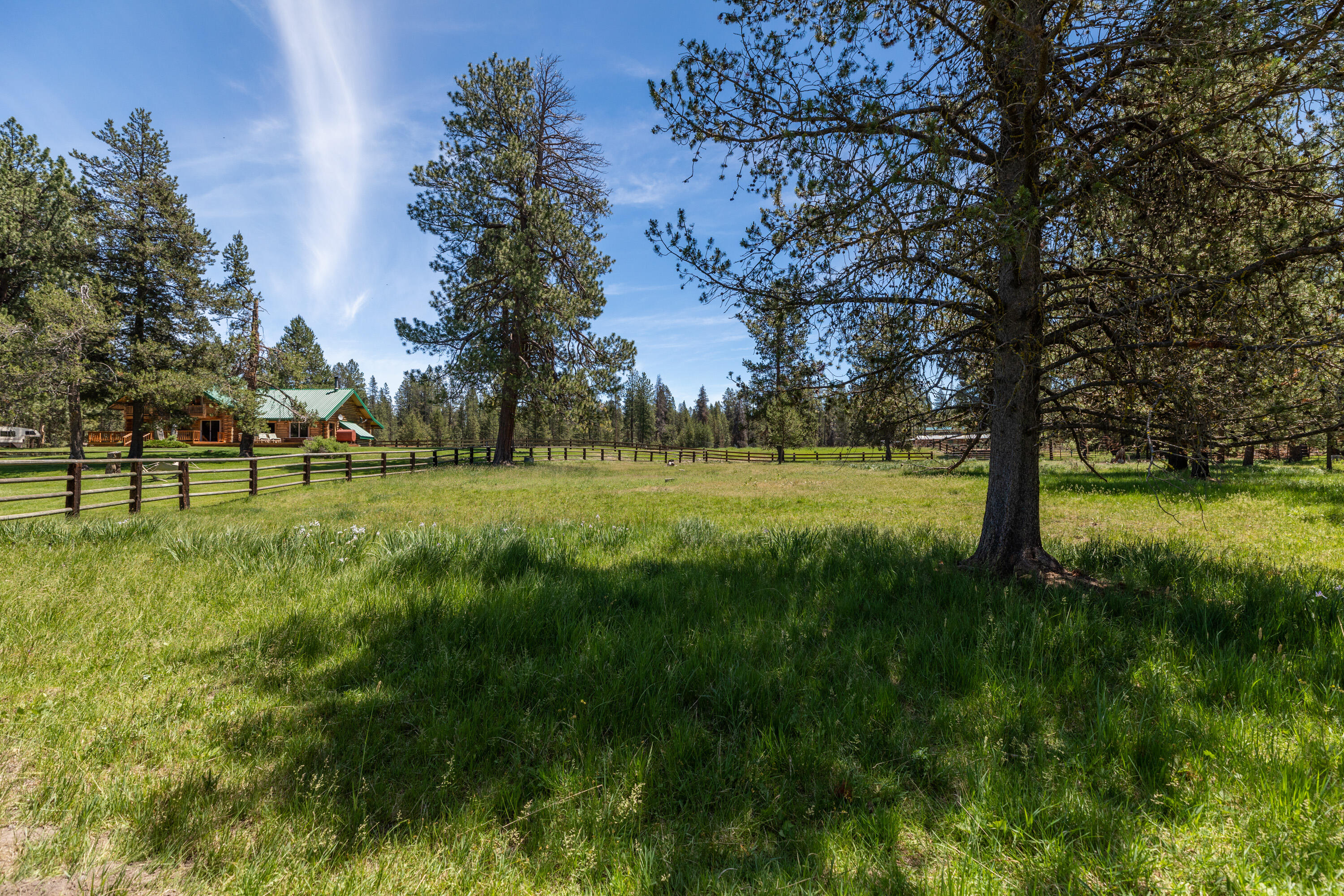 Wagon Trail Acreages - Residential