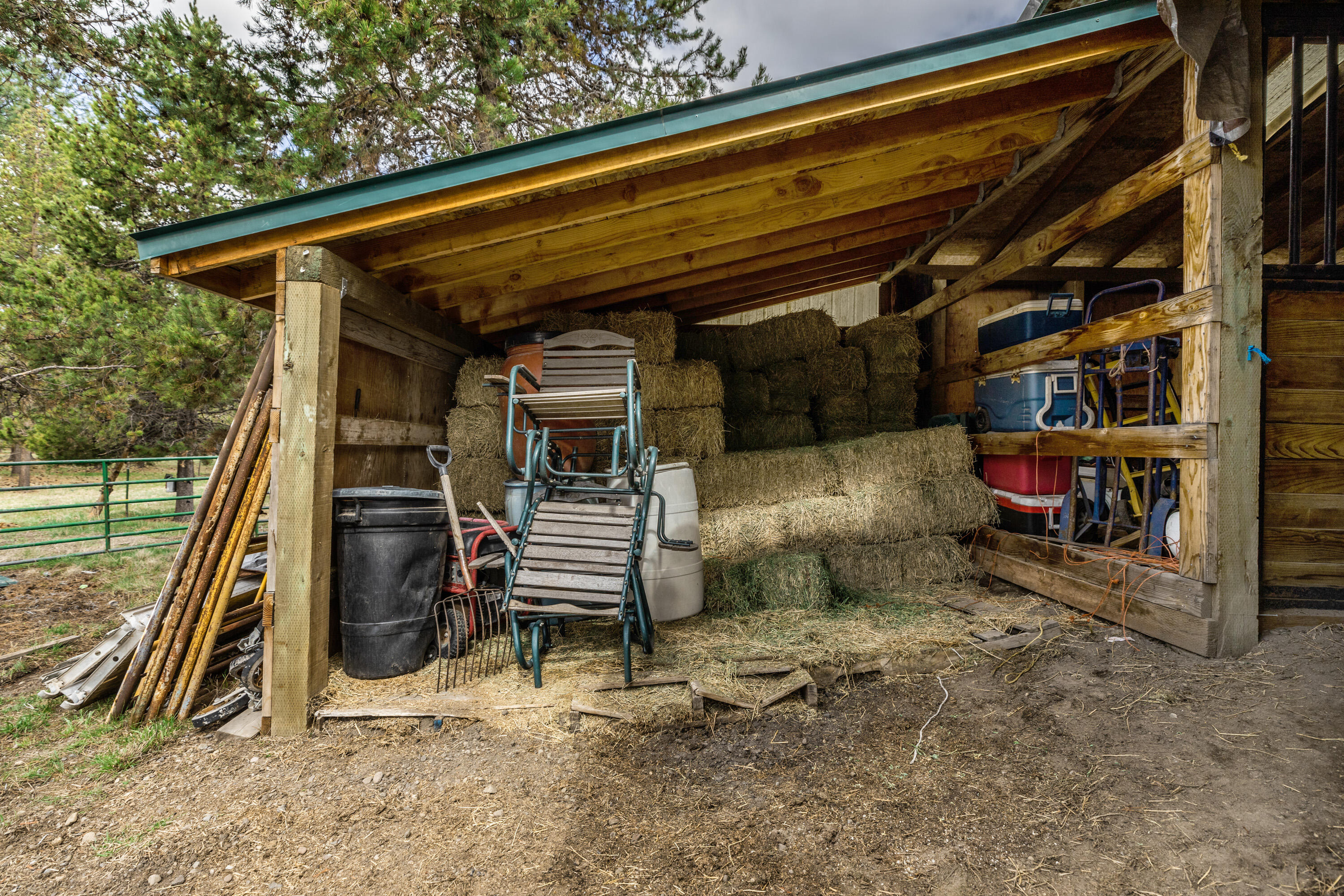 Wagon Trail Acreages - Residential