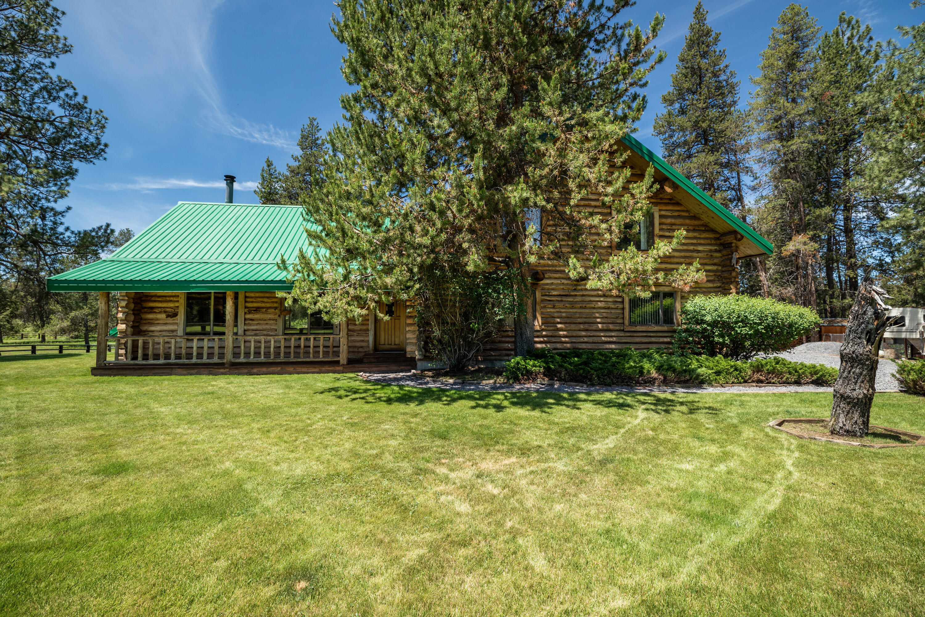 Wagon Trail Acreages - Residential