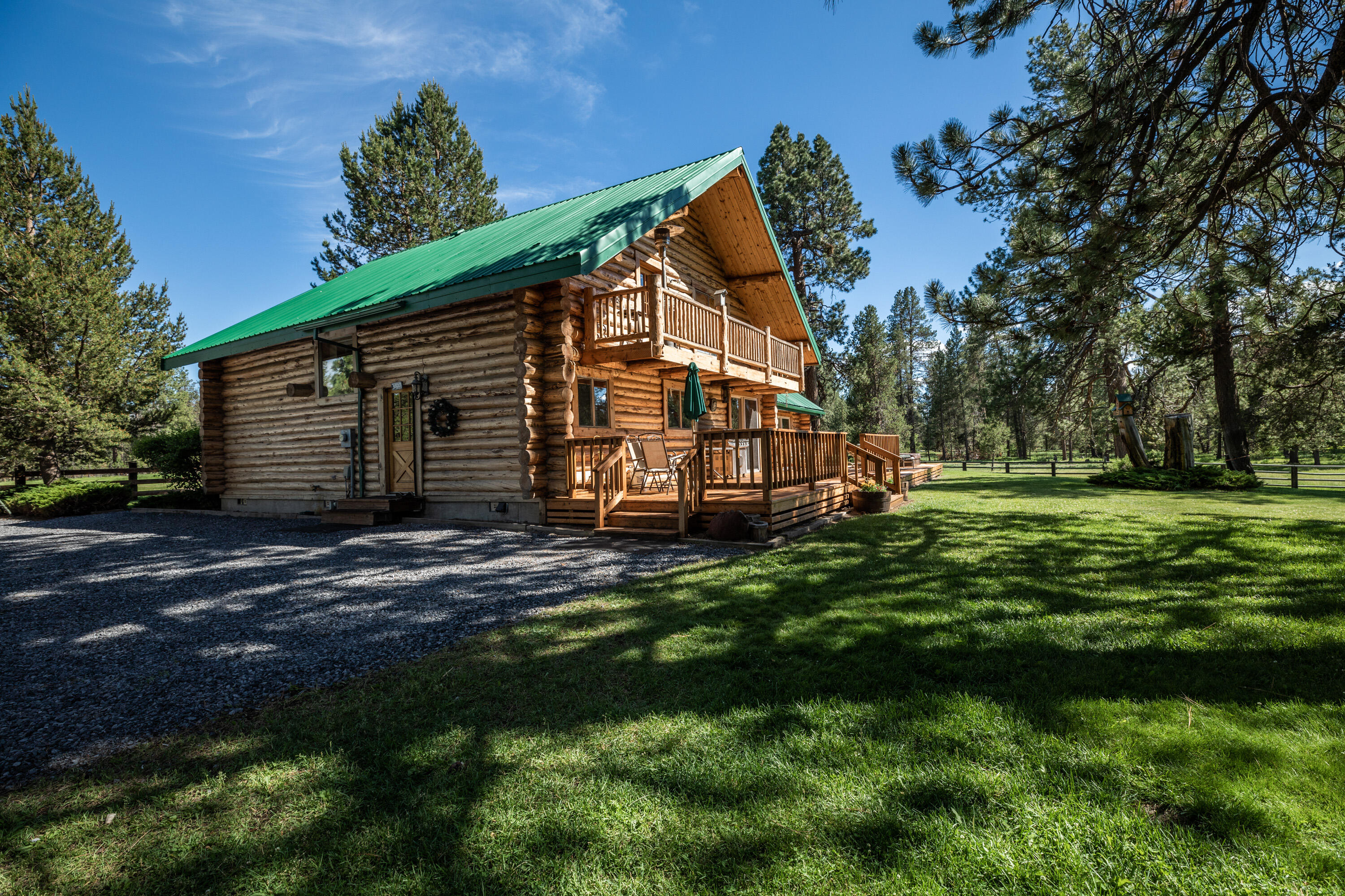 Wagon Trail Acreages - Residential