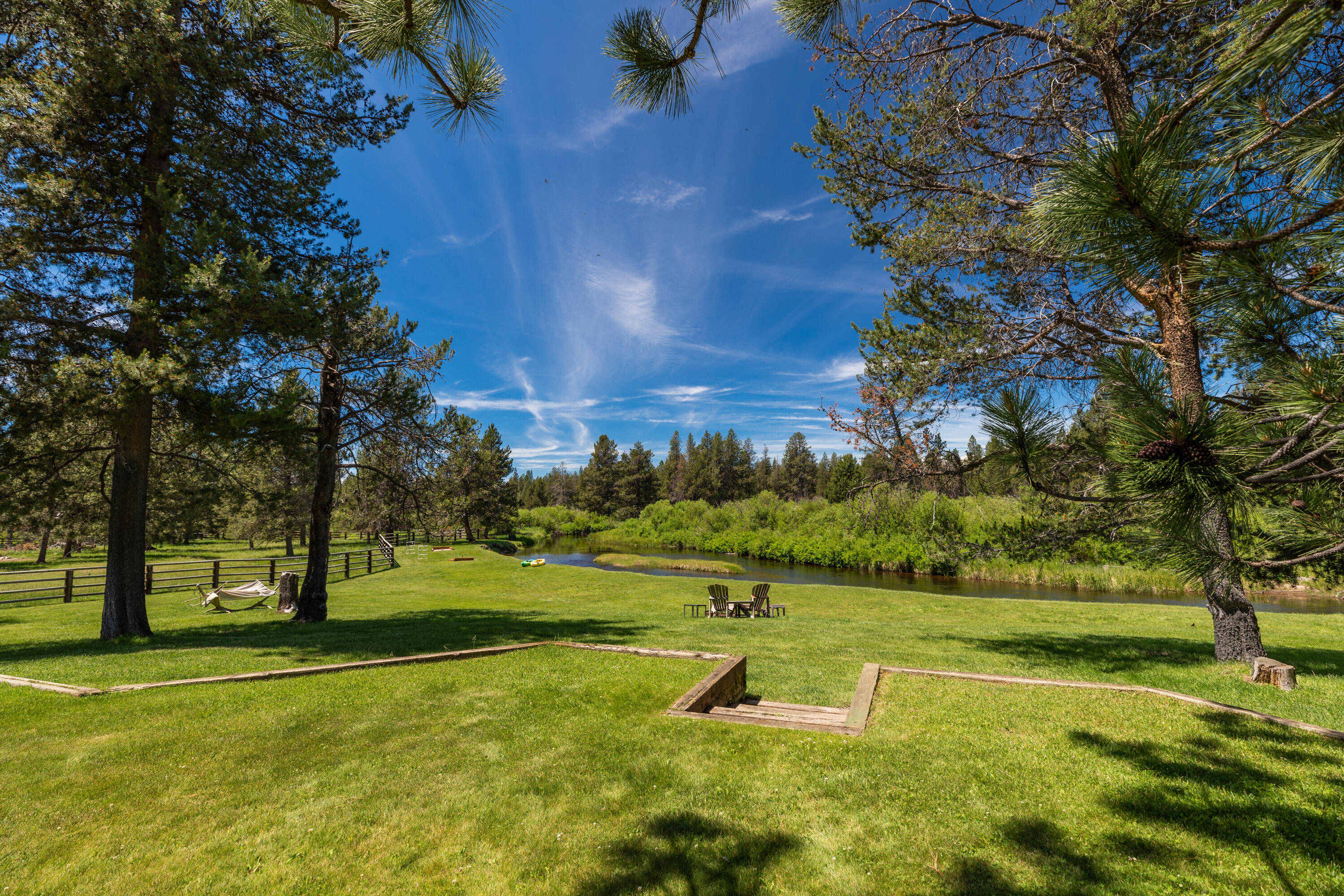 Wagon Trail Acreages - Residential
