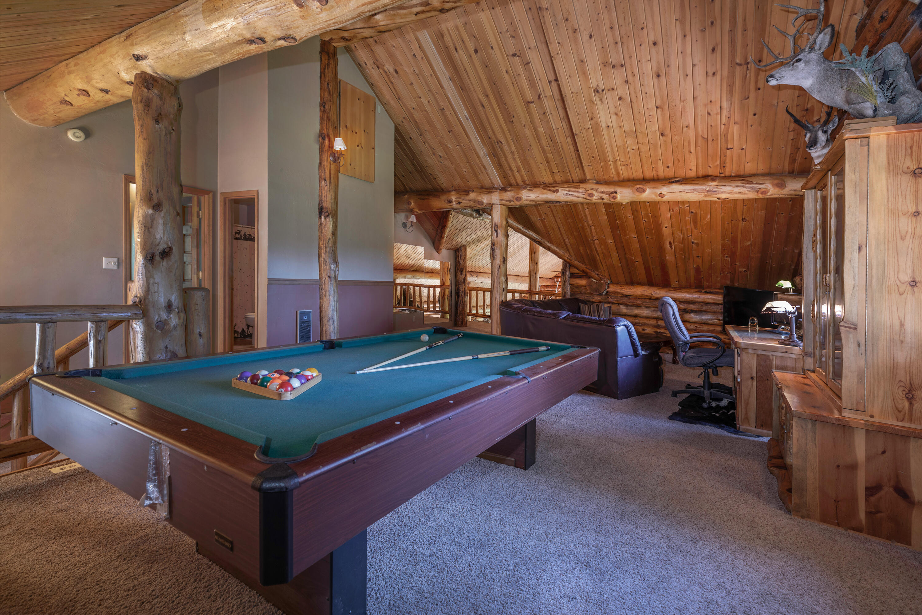 Wagon Trail Acreages - Residential